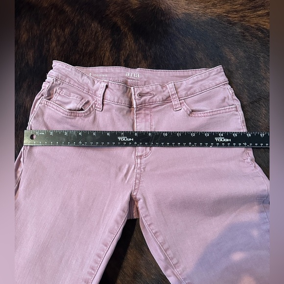 A.N.A Pink Jeggings size 4, Business Casual, Office Wear Denim, Summer Fashion - Picture 6 of 8